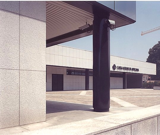BCC Bank Milano · Fotografia dall’archivio Marmi di Carrara